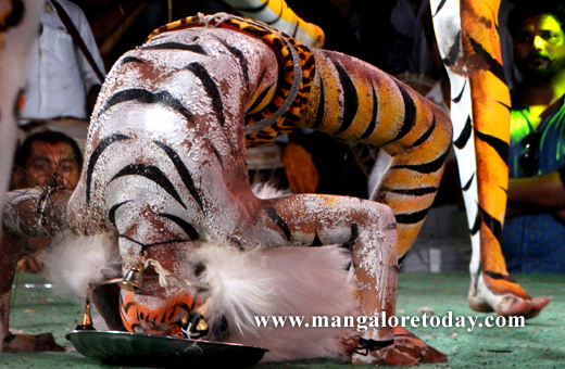 Tiger Dance competition Pili Nalike